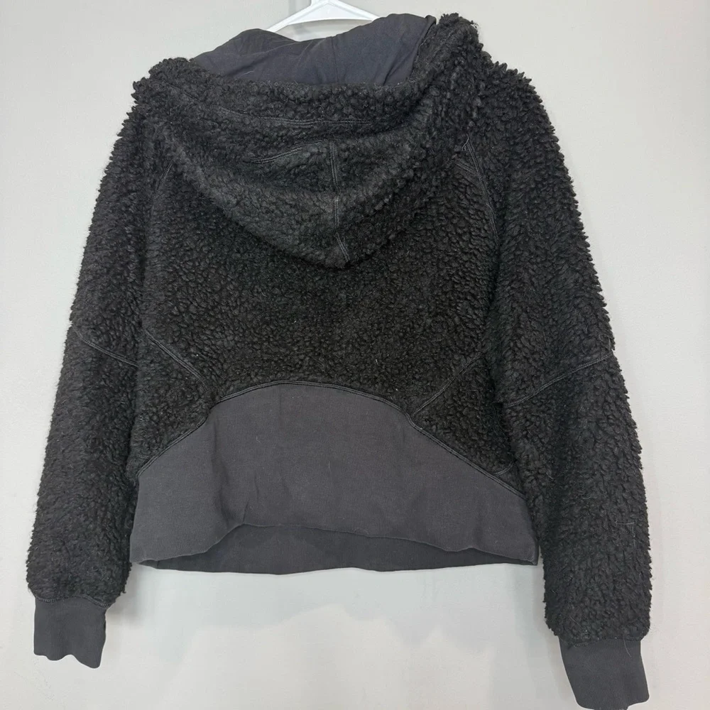 Lululemon black sherpa scuba size‎ M/L